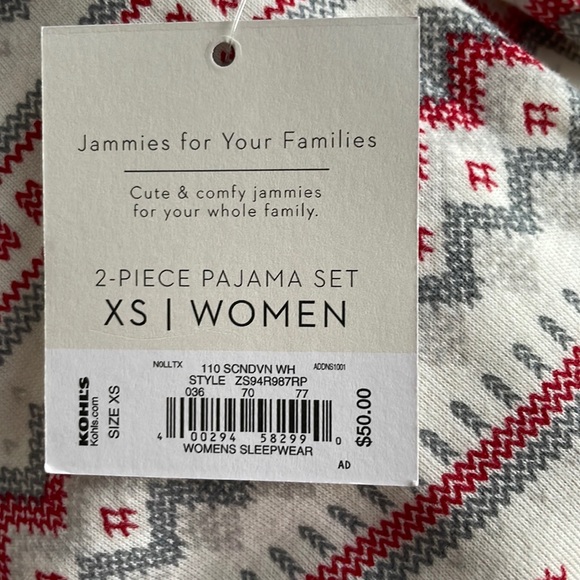 NWT- LC Lauren Conrad Holiday PJ Set - Picture 16 of 16